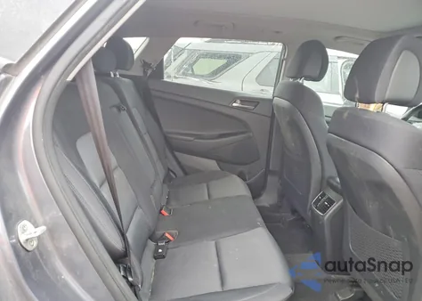 2018 Hyundai Tucson Value z USA, uszkodzony, nr VIN KM8J3CA2XJU622043